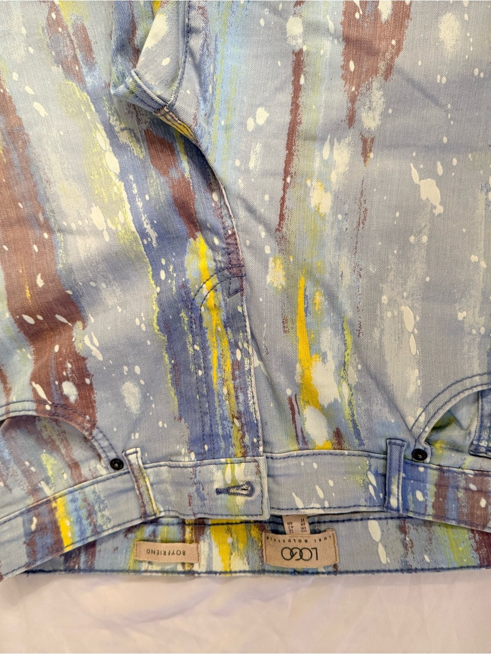 Women’s Multicolor Painted Stripe Capri Jeans - Picture 3 of 9